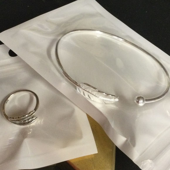 FREE SHIPPING 925 Silver Cuff Bracelet & Wrap Ring, adjustable, New in Package - Picture 3 of 6